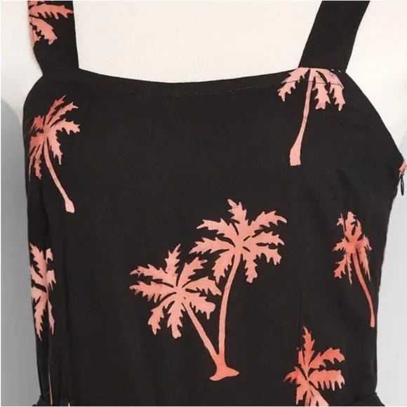NWT Modcloth x Sugarhill Feeling the Breeze Black Palm Jumpsuit - Picture 3 of 14